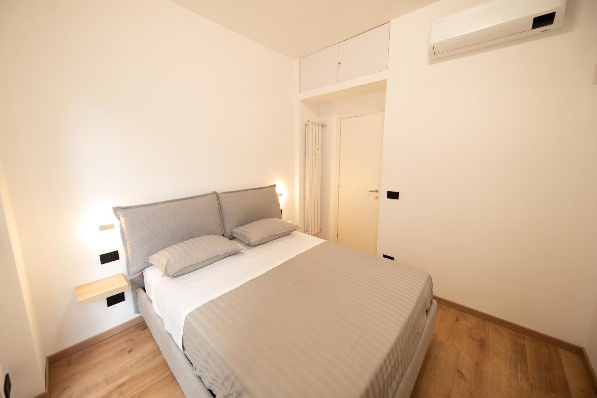 Giulia Apartments Genua Buitenkant foto