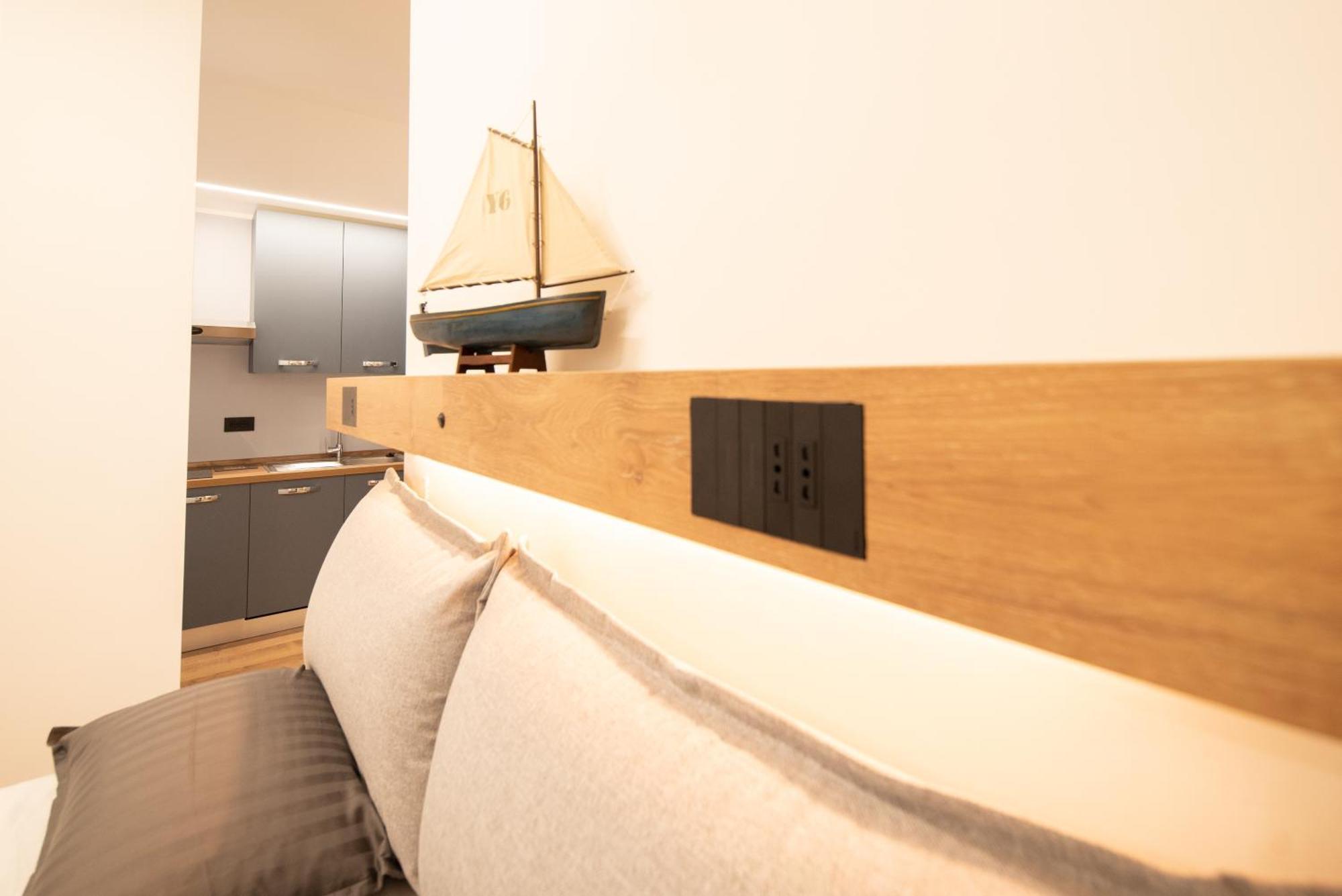 Giulia Apartments Genua Buitenkant foto