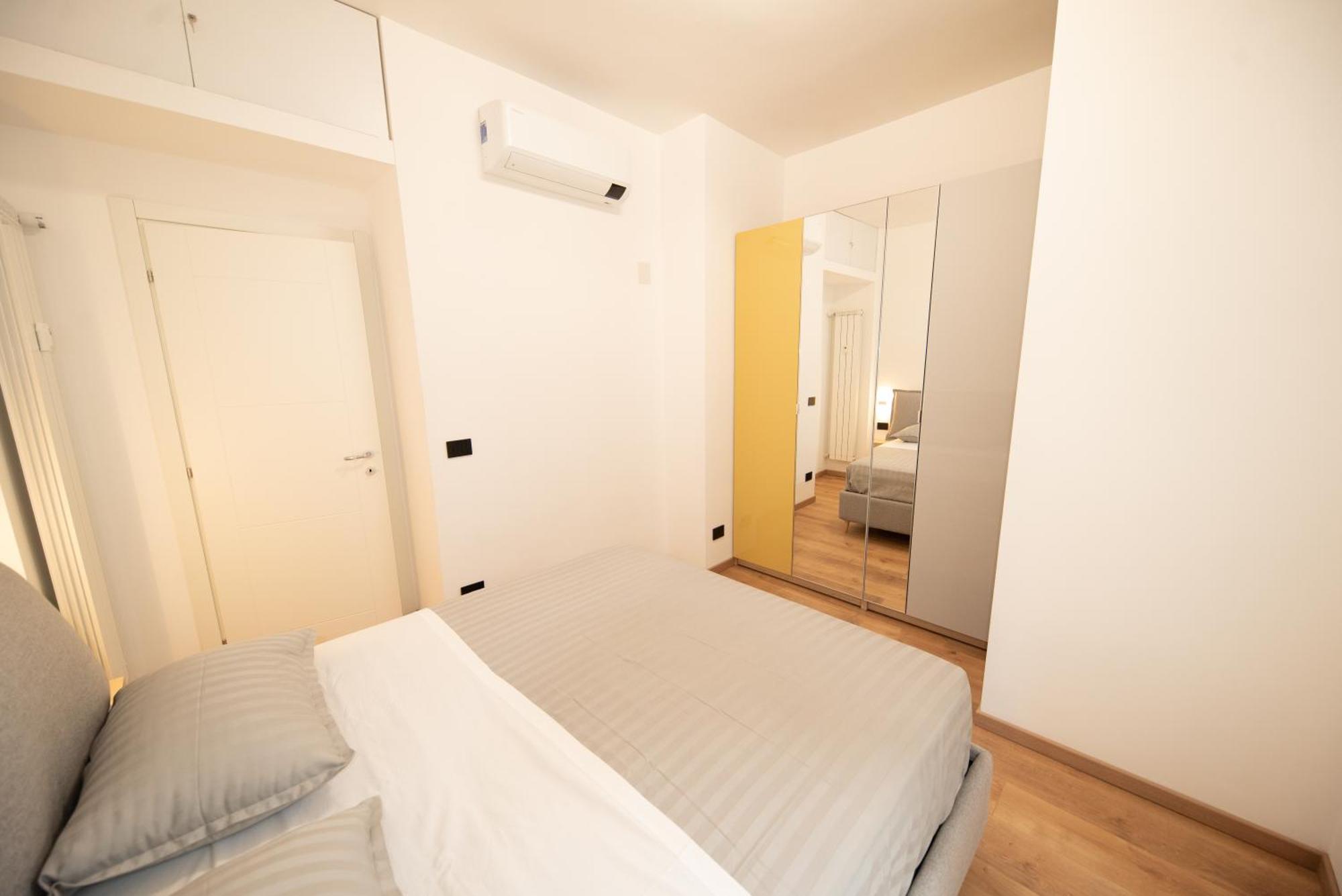 Giulia Apartments Genua Buitenkant foto